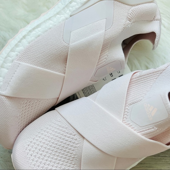 NWT Adidas Ultraboost Slip ON DNA Women’s Shoes - Picture 7 of 9